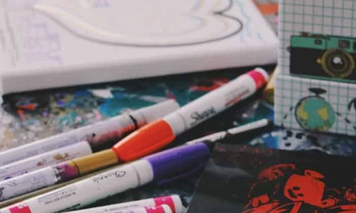 best-rated-pens-for-scrapbooking