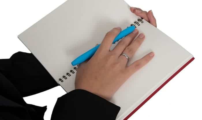 best-colored-pens-for-notes