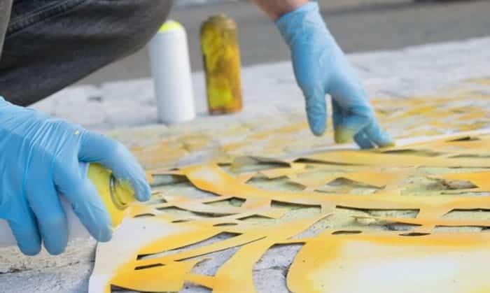 best-gold-spray-paint-for-plastic