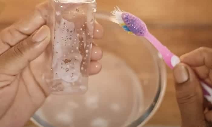 如何删除从塑料干燥擦掉标记吗