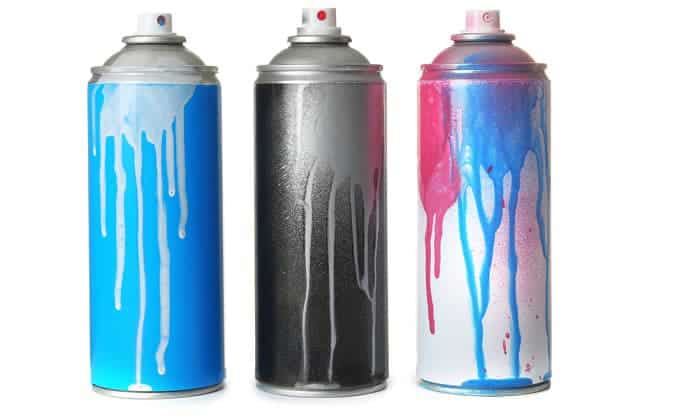 removing-spray-paint-from-glass