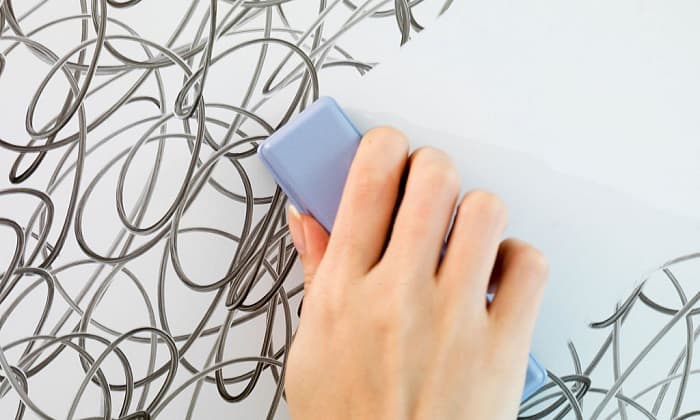 removing-permanent-marker-from-whiteboard