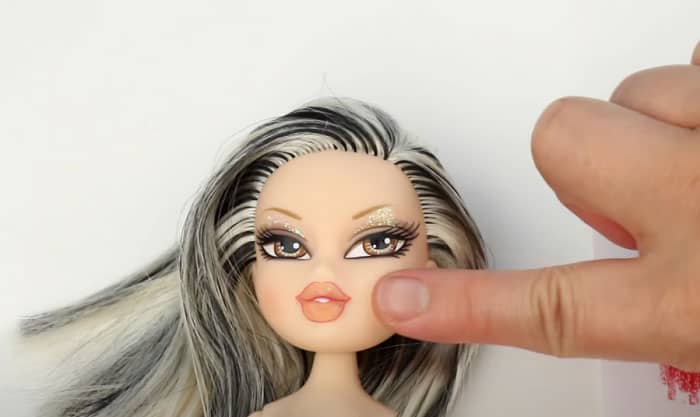 get-marker-off-dolls