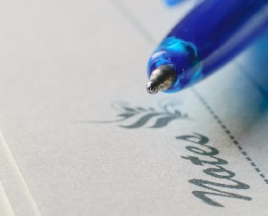 ballpoint-versus-rollerball