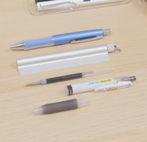 reinsert-to-get-Ballpoint-Pen-work-again