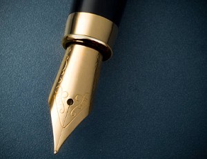 writing-with-calligraphy-pen