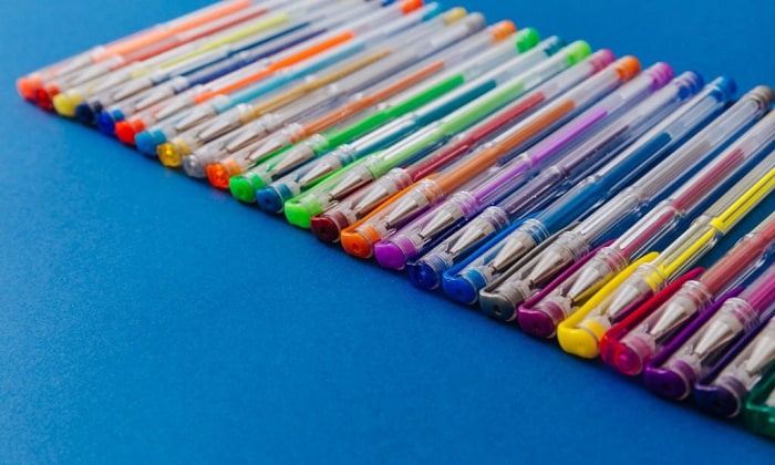 gel-pens-used-for